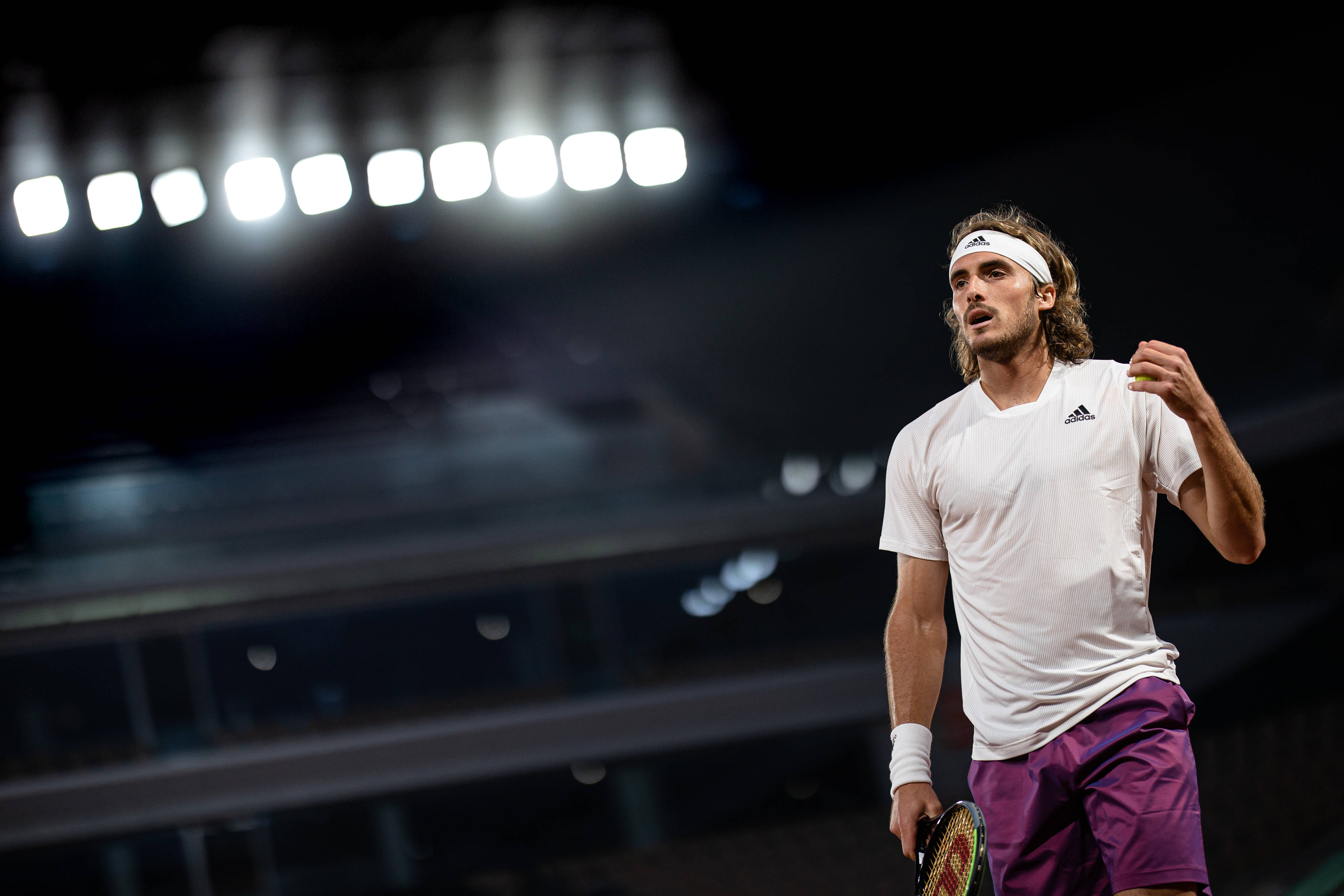 日本网球队强势美国网球队，西西帕斯惊艳世界的简单介绍