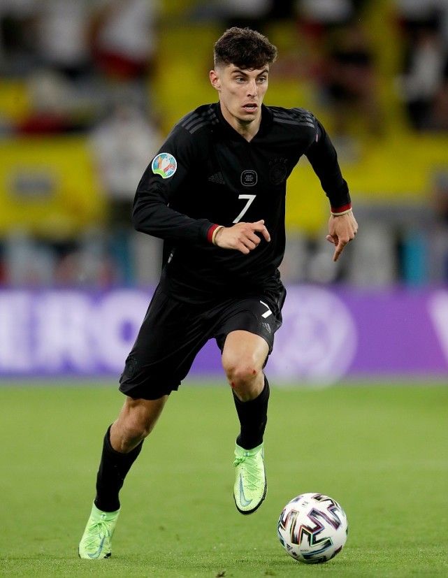 英格兰羽毛球队强势日本羽毛球队，戴资颖完成帽子戏法