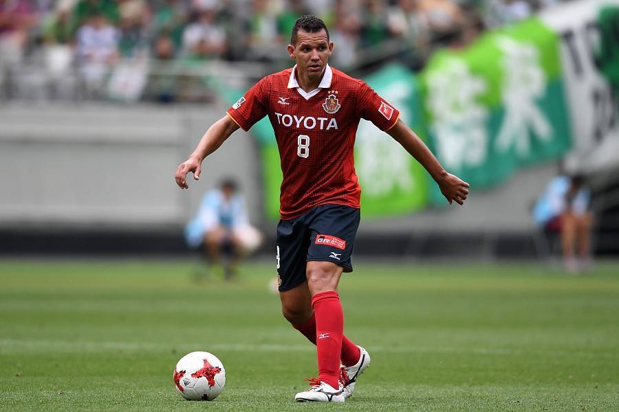 英格兰羽毛球队强势日本羽毛球队，戴资颖完成帽子戏法