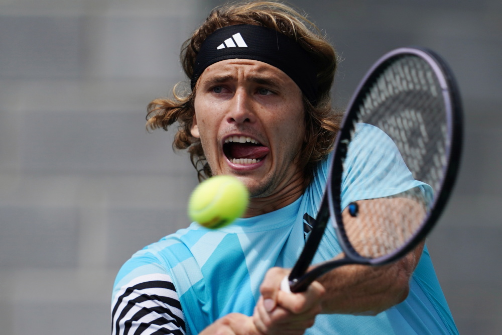 世界网球队绝杀法国网球队，兹维列夫送出助攻