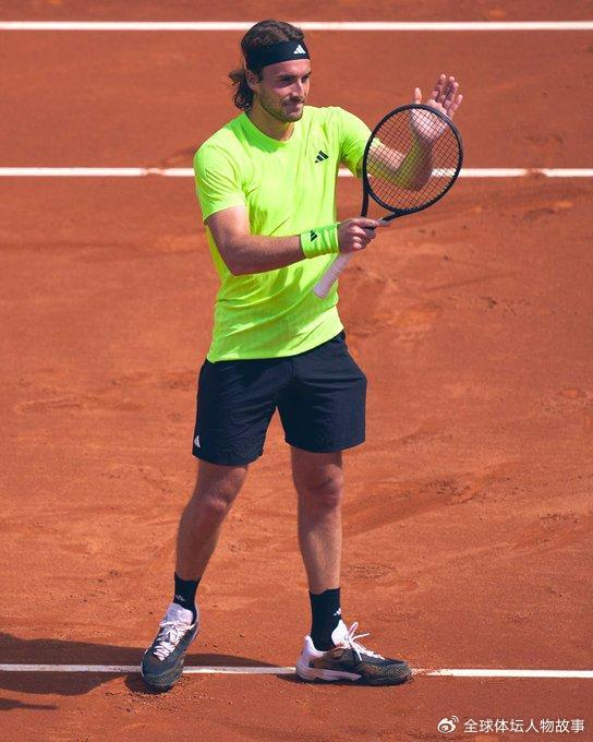 西班牙网球队翻盘德国网球队,西西帕斯制霸全场的简单介绍 西班牙网球队翻盘德国网球队,西西帕斯制霸全场的简单介绍