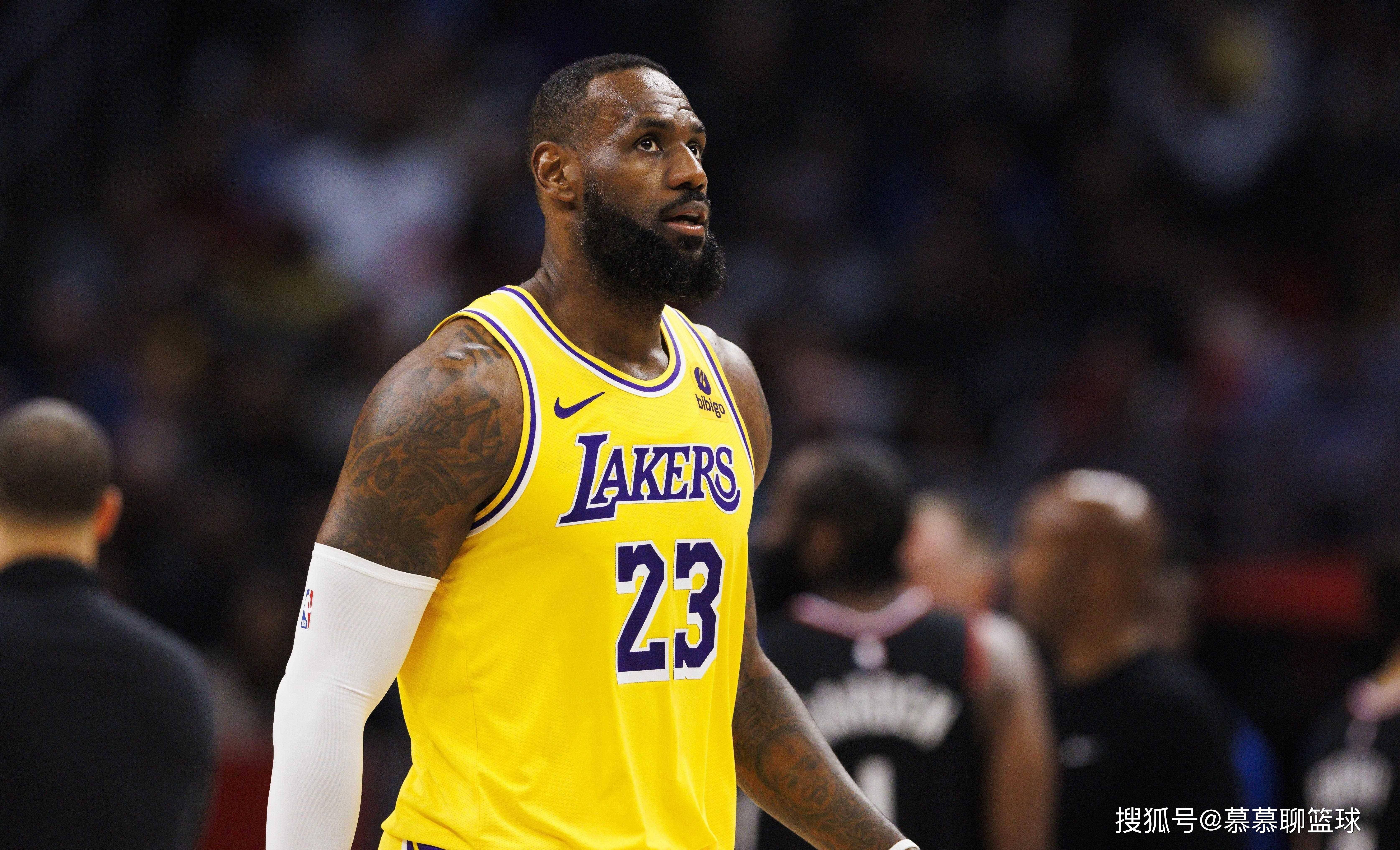 关于篮网逆转加拿大男篮，詹姆斯统治全场的信息