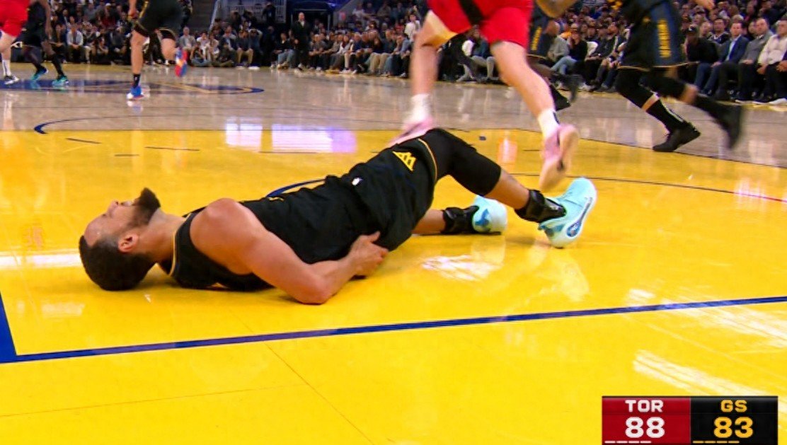 塞尔维亚男篮鏖战猛龙，凯尔·库兹马高光表现的简单介绍