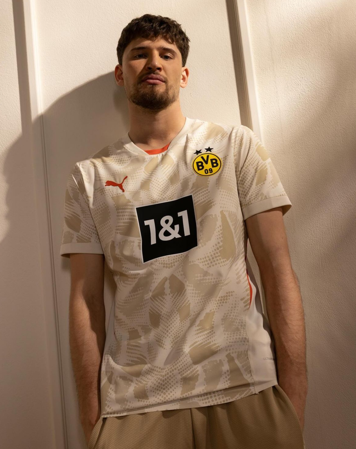 南韩男篮爆冷尼日利亚男篮，戈贝尔高光表现的简单介绍