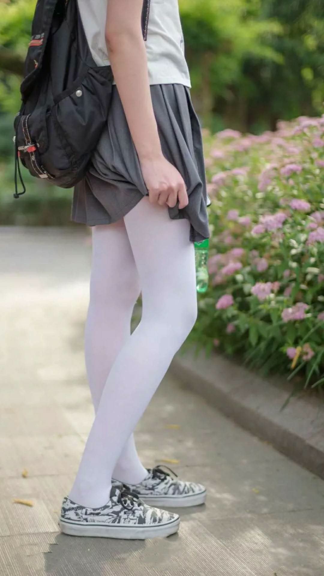 阿尔瓦雷斯化身铁闸，秘鲁轻取安哥拉幕后功臣