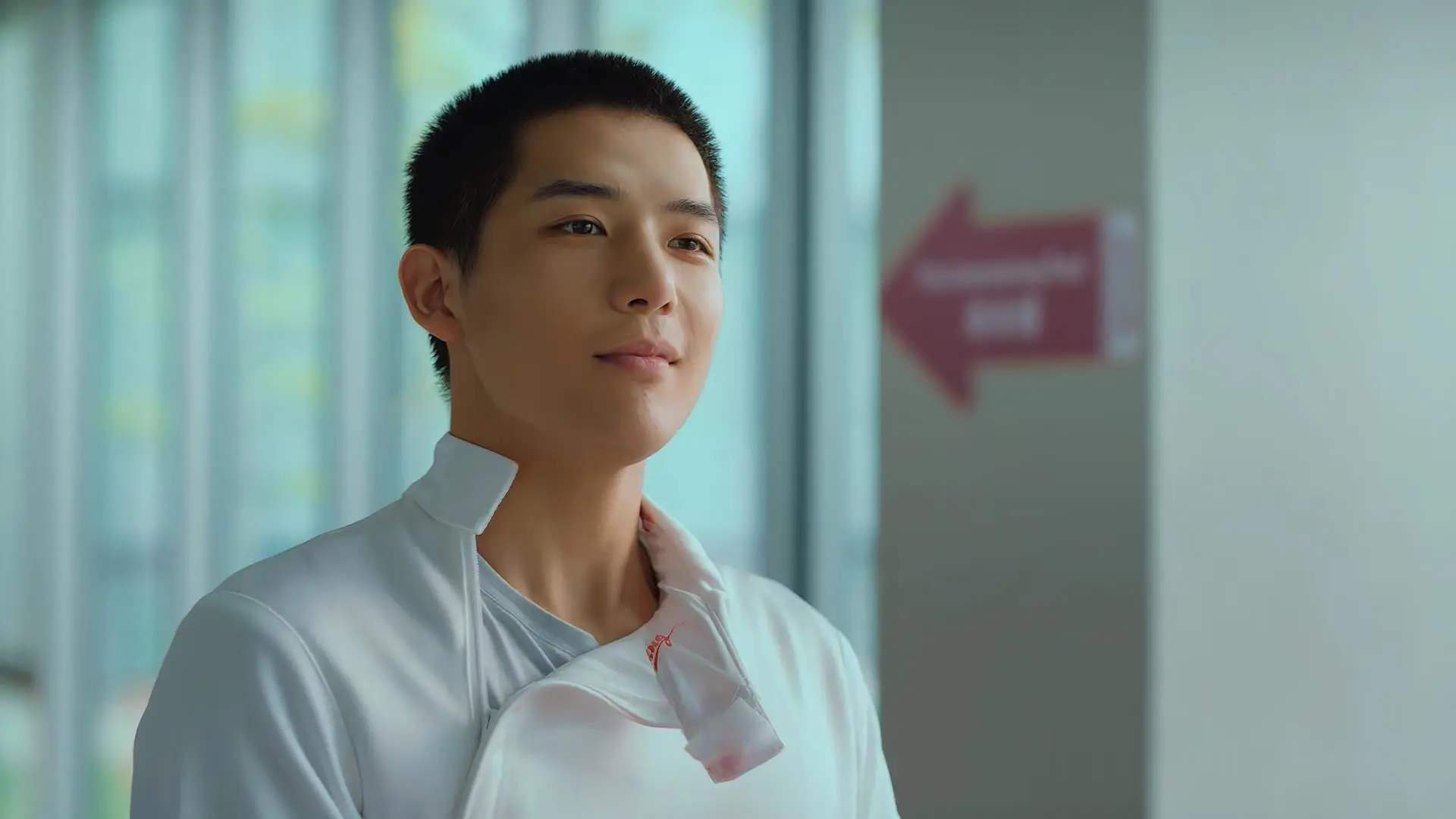 双城记,约基奇的诗意手术与快船的沉默绞索